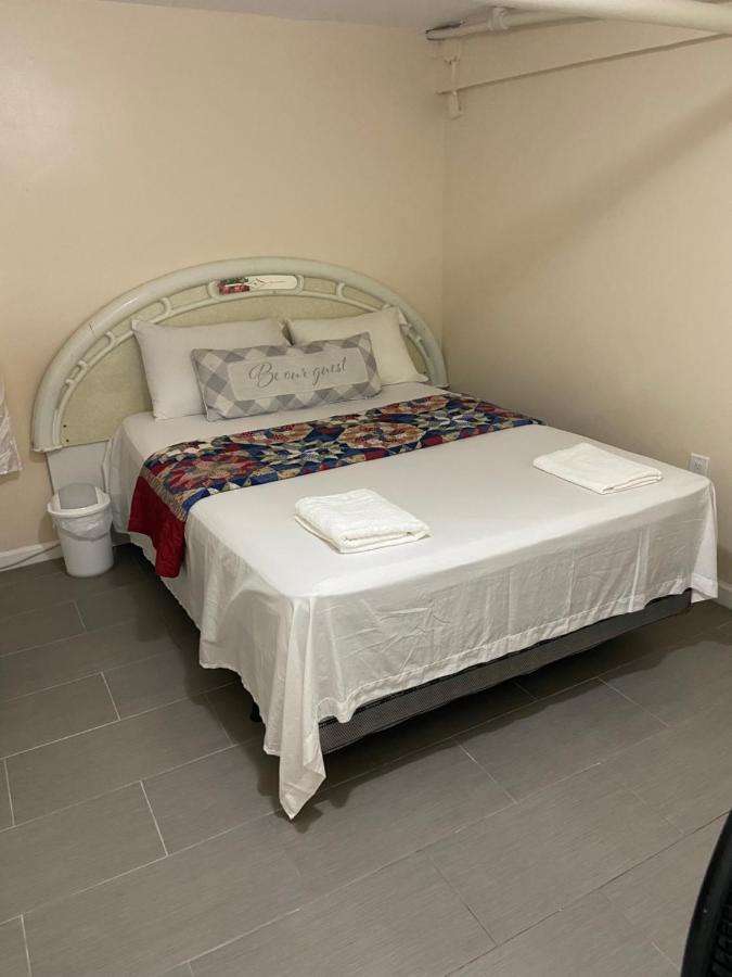 ניו יורק A Delightful Room In Queens מראה חיצוני תמונה