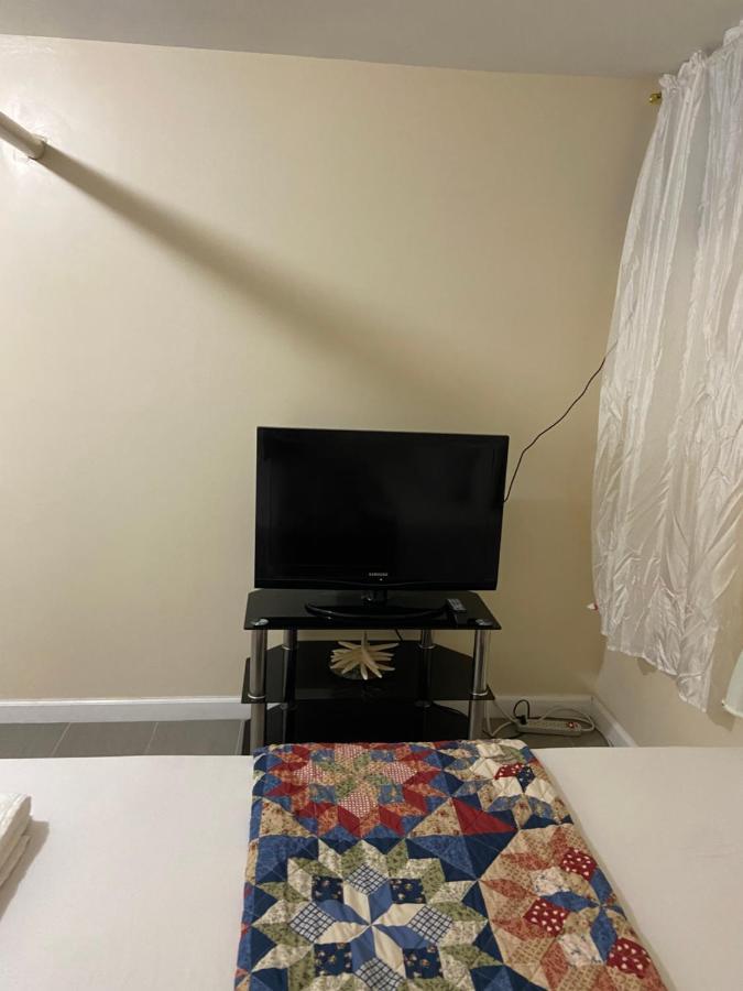 ניו יורק A Delightful Room In Queens מראה חיצוני תמונה