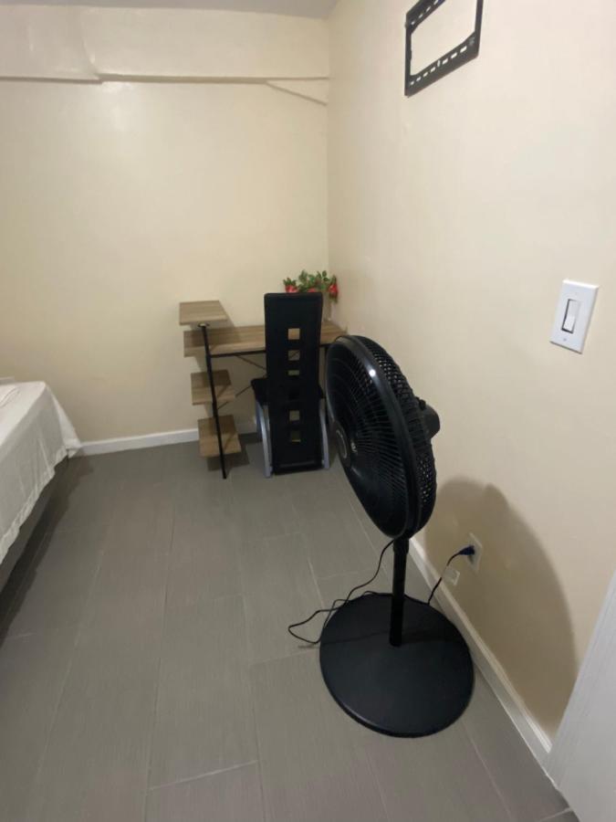 ניו יורק A Delightful Room In Queens מראה חיצוני תמונה